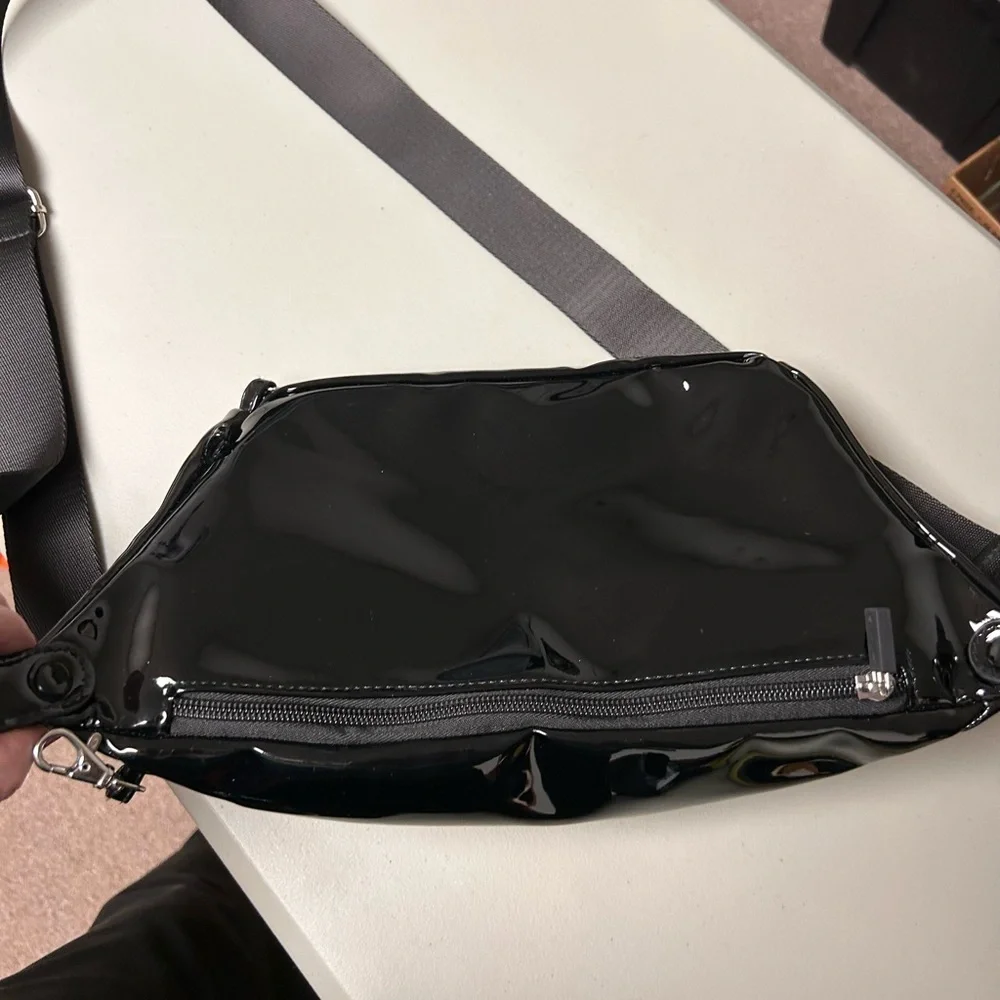 IHKWIP Confidence Anti-Theft Sling Black Patent Glossy Crossbody two straps - Picture 7 of 15